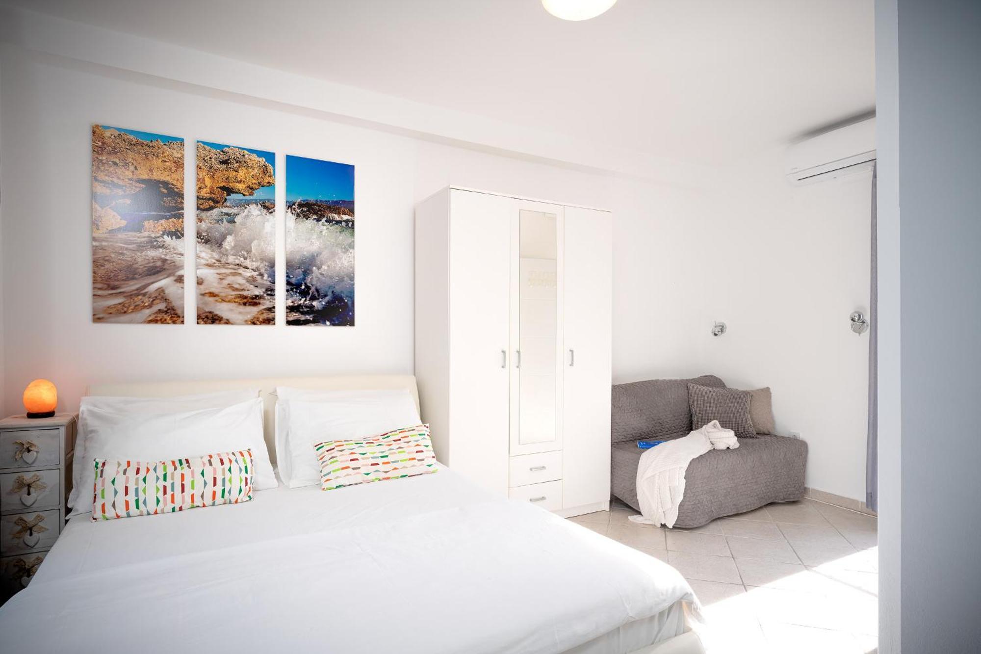 Villa Rajski Dvor Bol Zimmer foto