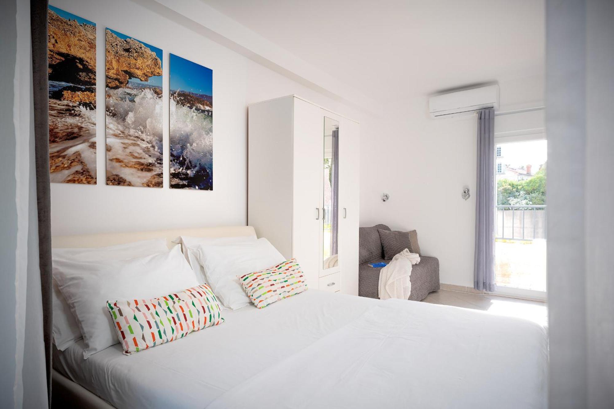 Villa Rajski Dvor Bol Zimmer foto